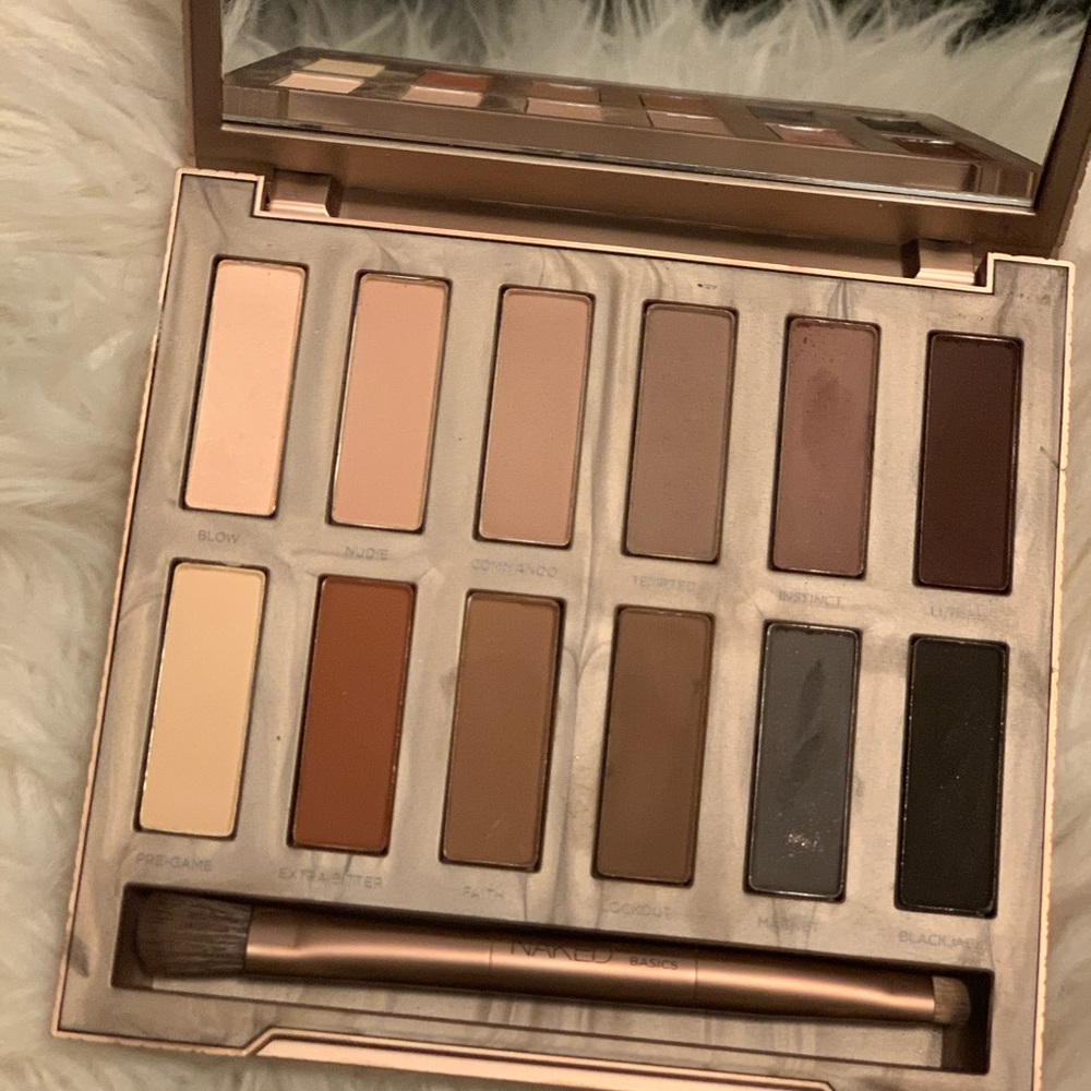 Urban Decay Ultimate Basics Palette